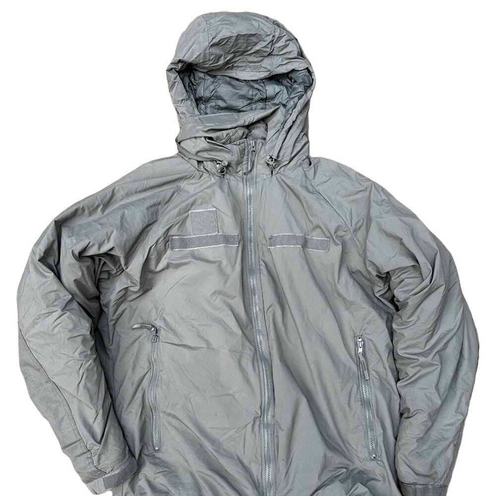 U.S. Military ECWCS Gen III Level 7 Parka – Very Good / Like New Condition